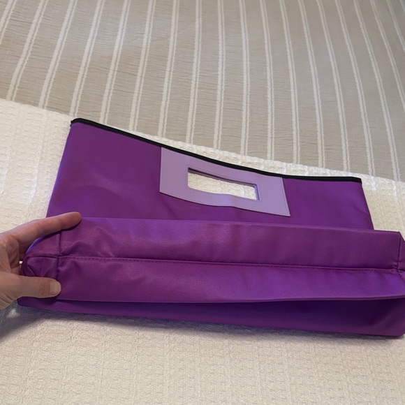 New Clinique Limited Edition Grab & Go purple Tote - Picture 4 of 5